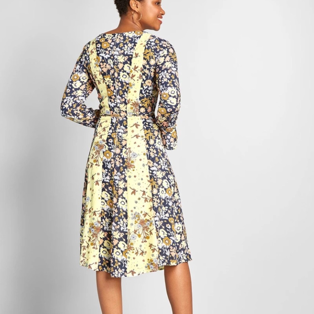 NWT ModCloth Women's Unique Persona Midi Dress - Picture 2 of 4